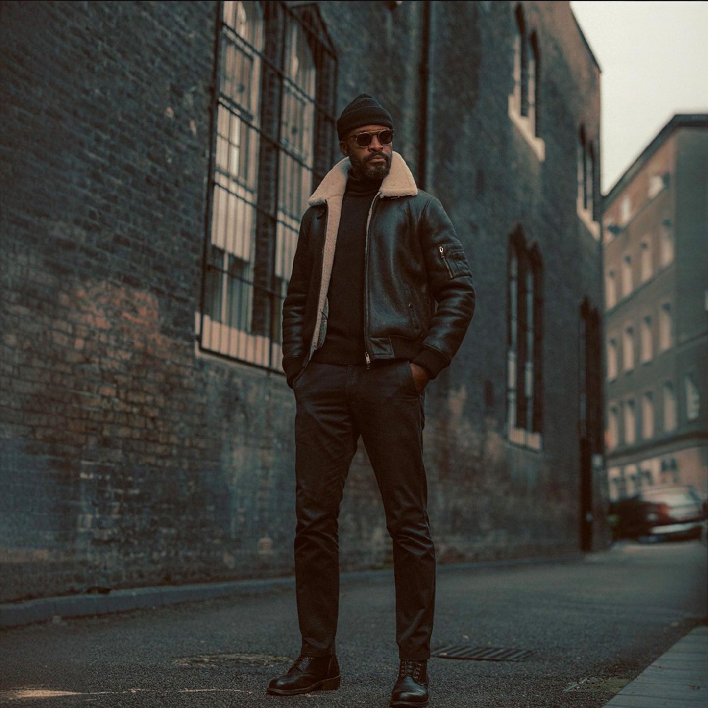 Mens Vintage Aviator Black Sheepskin Shearling Bomber Leather Jacket-Men’s shearling leather jacket – vintage black or white aviator, bomber, or moto style with genuine sheepskin lining for winter.