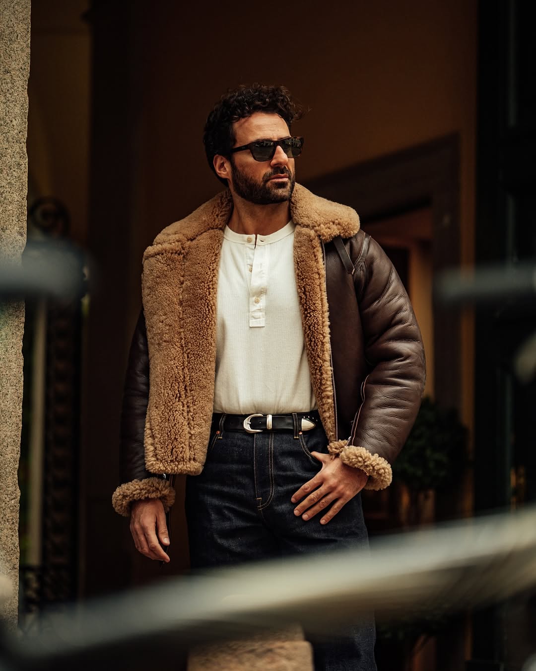 Mens Aviator Flight Vintage Brown Genuine Leather Shearling Jacket-Men’s vintage 70s brown shearling leather jacket – genuine sheepskin aviator bomber with shearling collar and retro flight design.