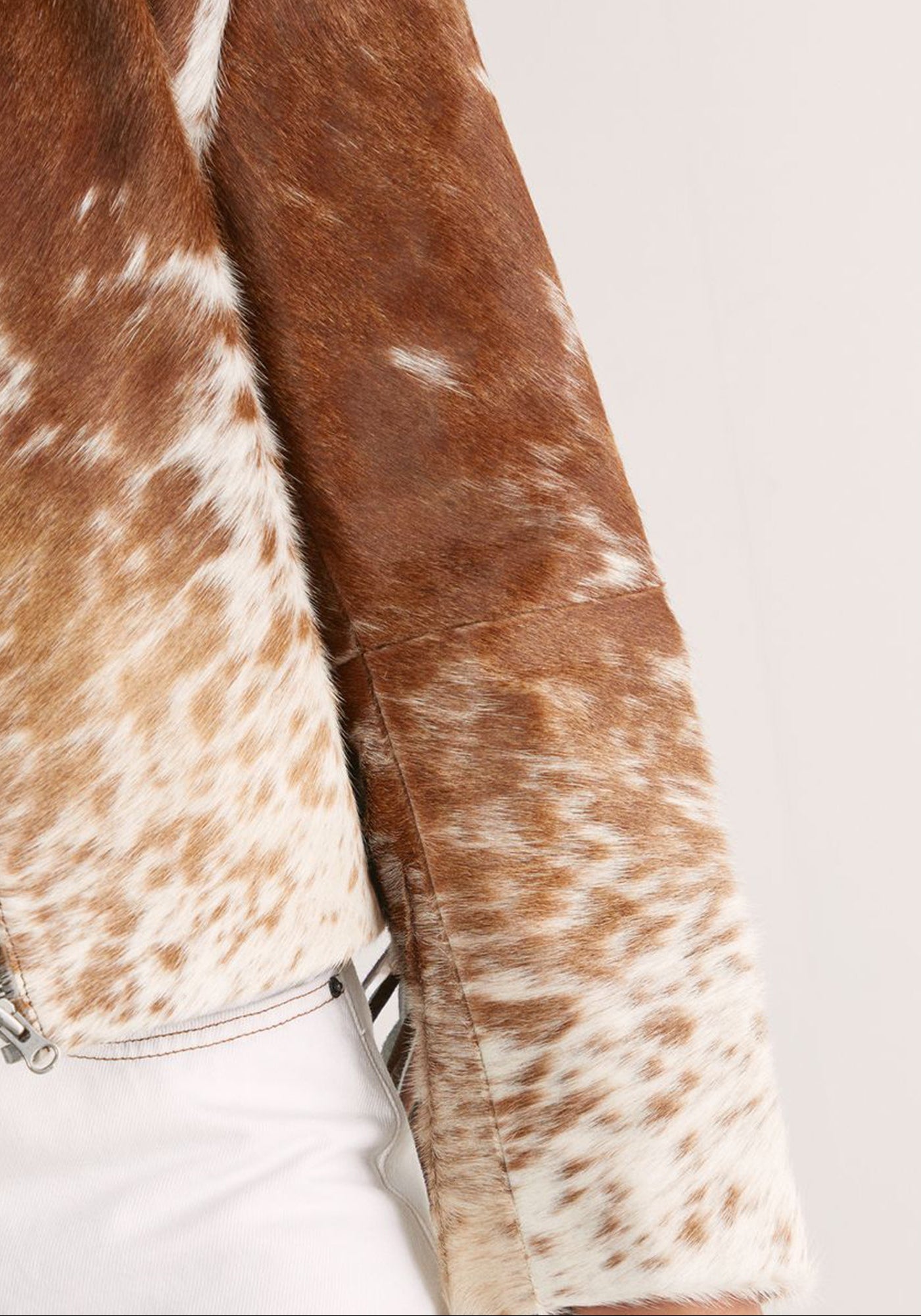 Women Western Cowgirl Full Grain Cowhide Cow Skin Leather Jacket​ with Fringe​