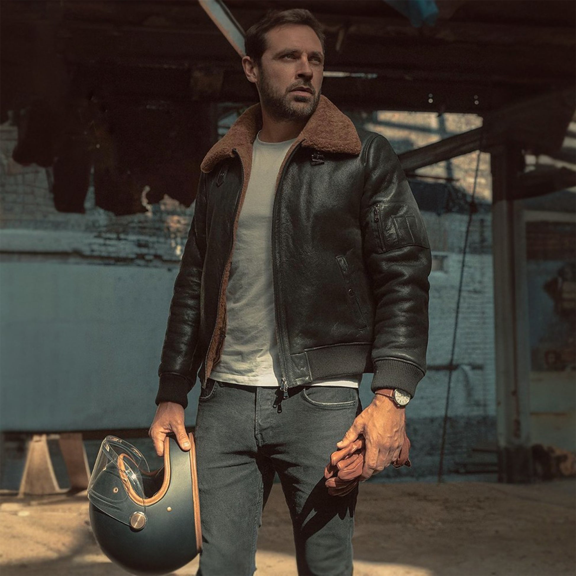 Mens Vintage Black Aviator Bomber Sheepskin Shearling Leather Jacket​-Black leather shearling jacket for men – vintage aviator, bomber, or moto style with genuine sheepskin and shearling collar.